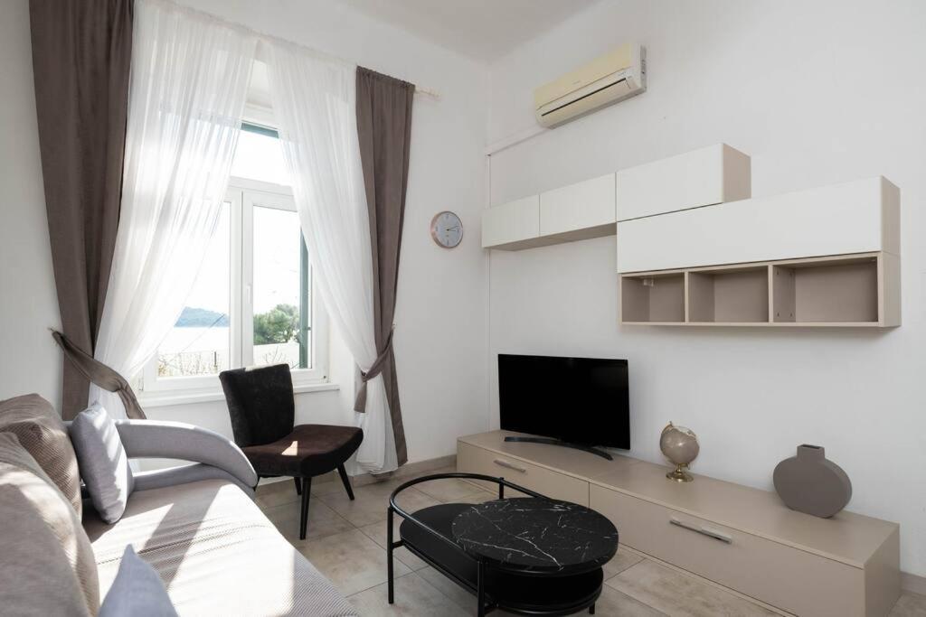 Apartment Val With Sea View Šibenik Exterior foto